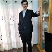 Universitario da clases de matemáticas y física a estudiantes de Primaria y ESO